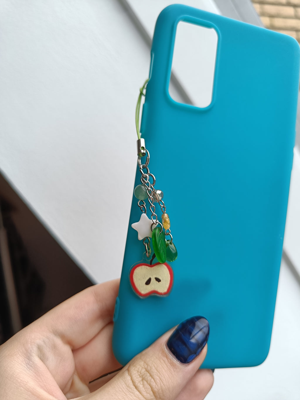 APPLE PHONECHARM