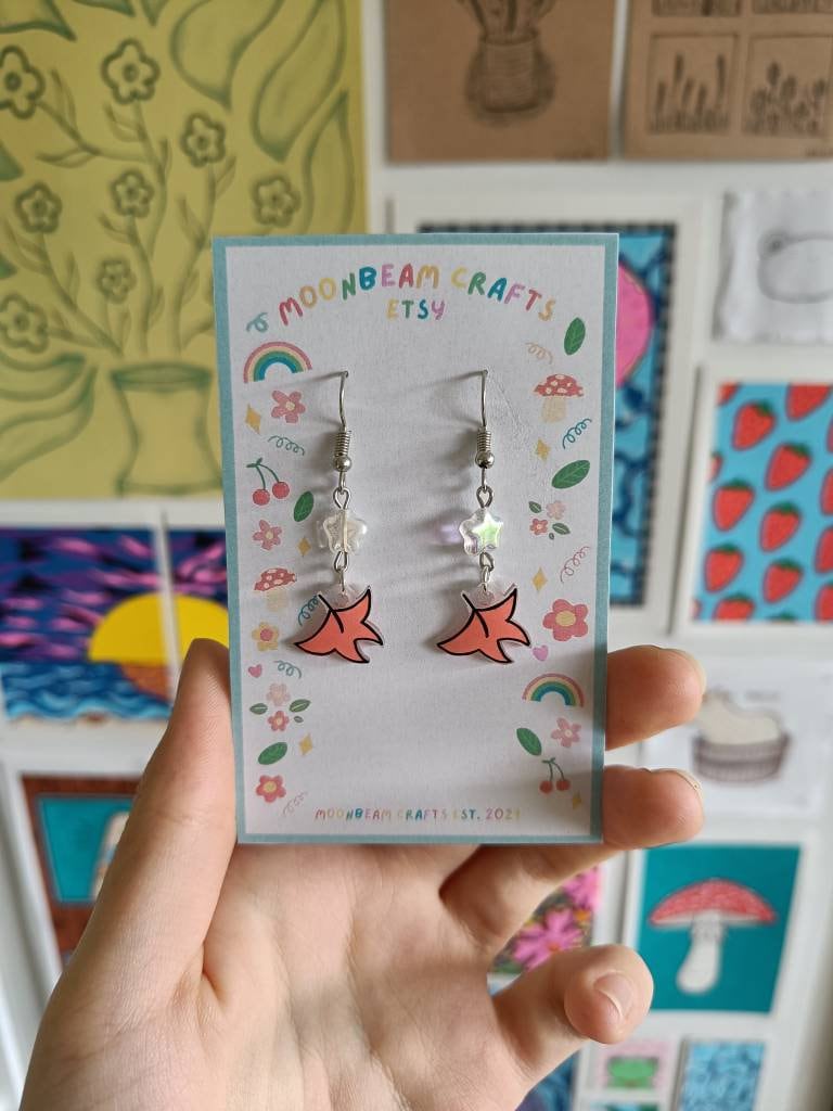 SMALL HEARTSTOPPER EARRINGS