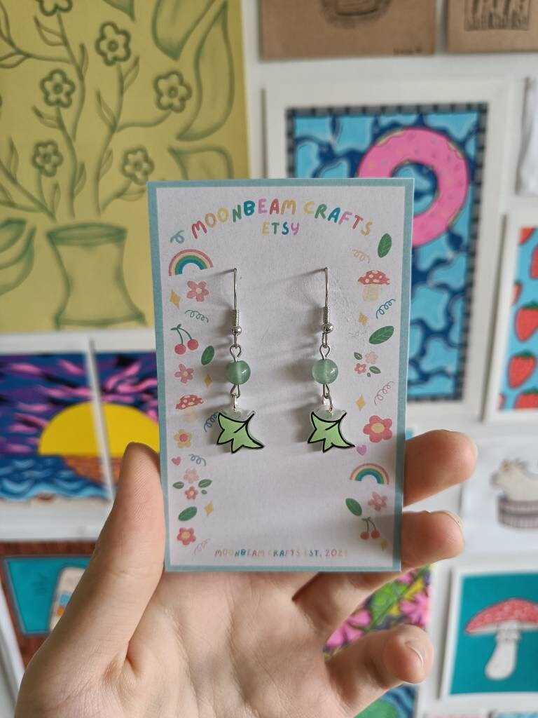 SMALL HEARTSTOPPER EARRINGS